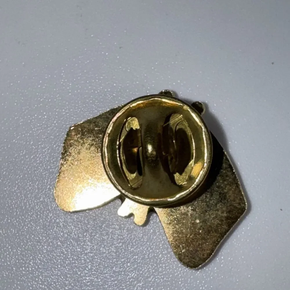 Vtg Pratt & Whitney Patriotic USA/ Navy Flag Enamel Pin - Dependable Engines